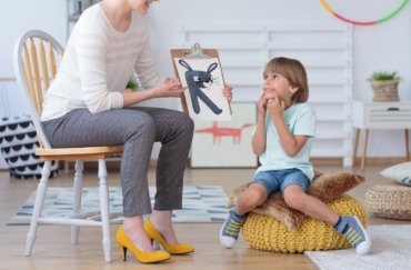 علاج النطق مسقط